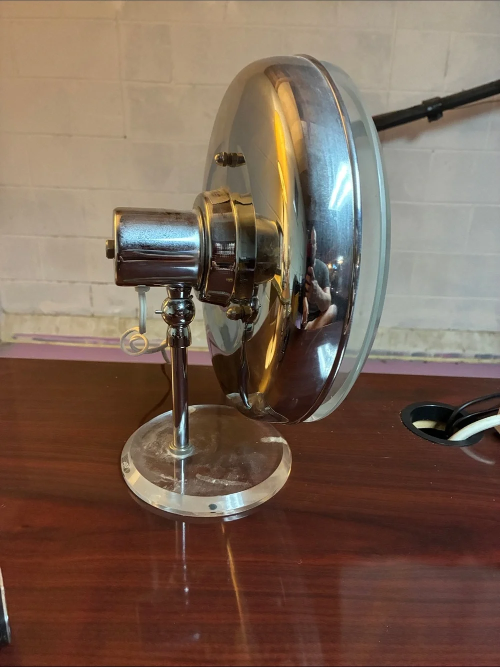 White LED Lighted Vanity Mirror with Clear Stand